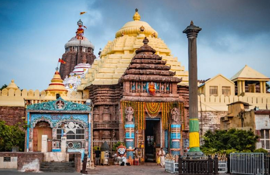 Jagannath Temple Puri: History, Architecture, Rath Yatra, Timings & Complete Travel Guide