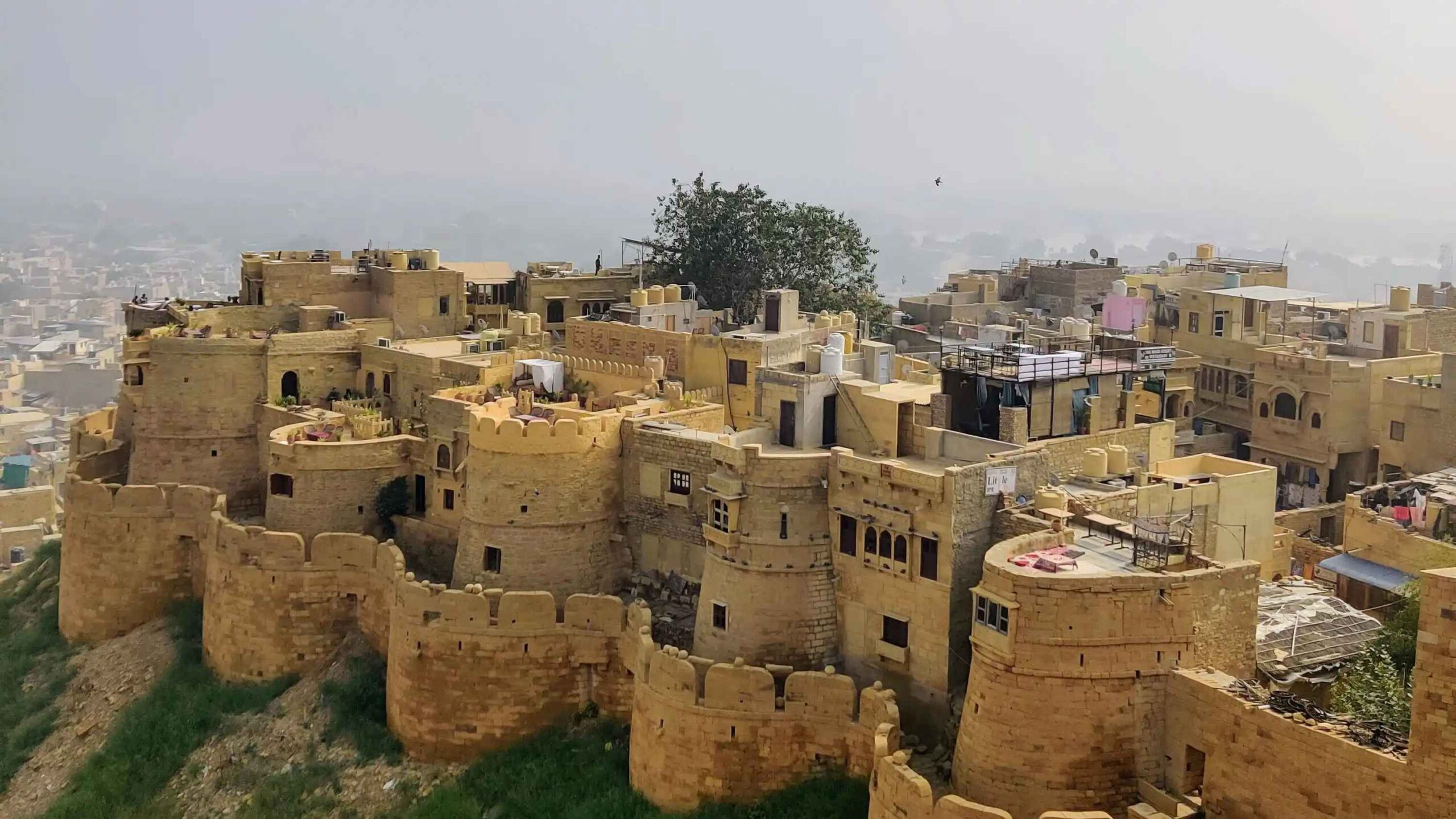 Jaisalmer Fort – History, Architecture, Timings, Entry Fee & Travel Guide